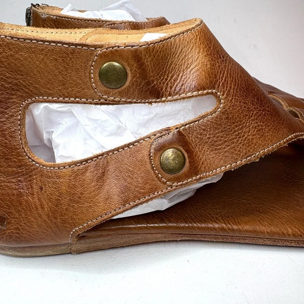 Bed | Stu Soto Tan Leather Sandals | 11 - Picture 8 of 13